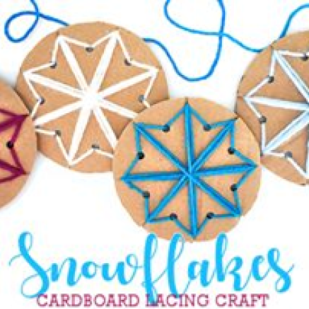 Paper Craft with Snowflake Weaving